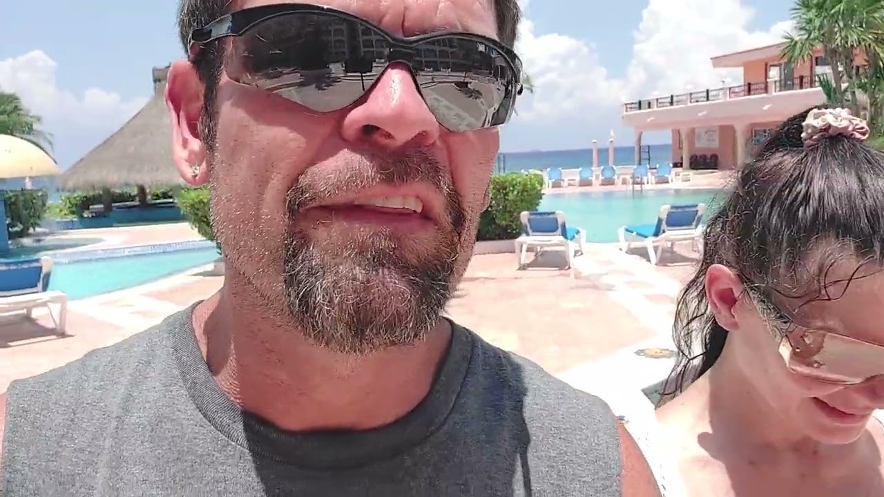 El Cozumeleno tour...worth the watch!