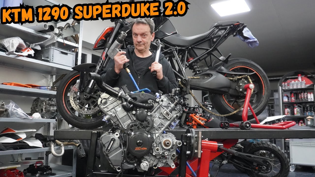 KTM1290 SuperDuke 17`.... Getriebe/Lagerschaden- Teil.4.. der Wiederaufbau beginnt😅🔧🔨⚙🛠