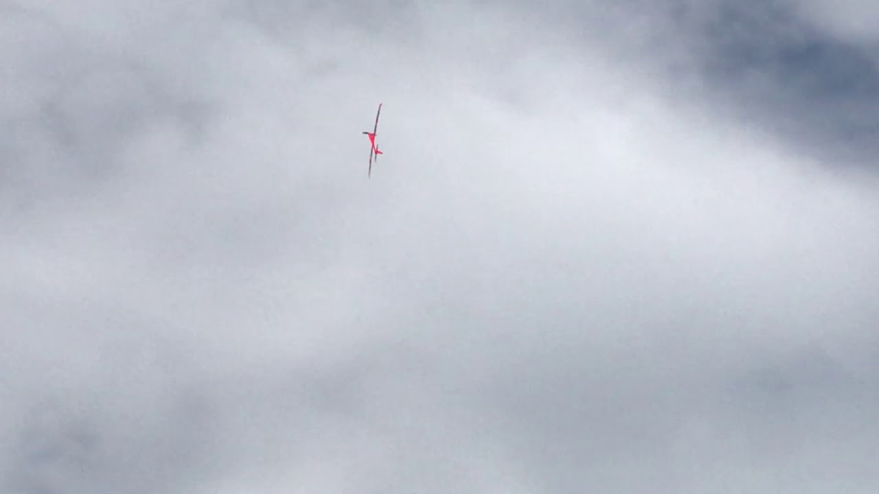 Mini Hawk III, 15.4.18, Allmend Brunau, Zürich