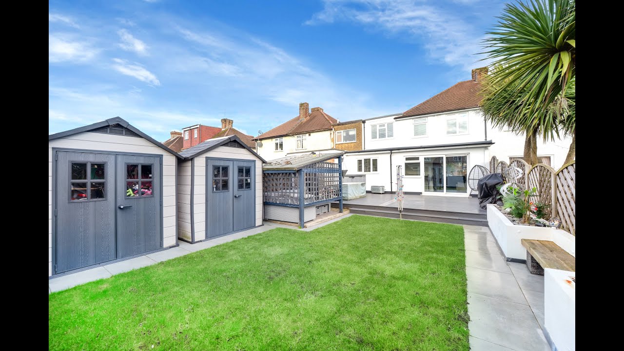 School Road, Ashford