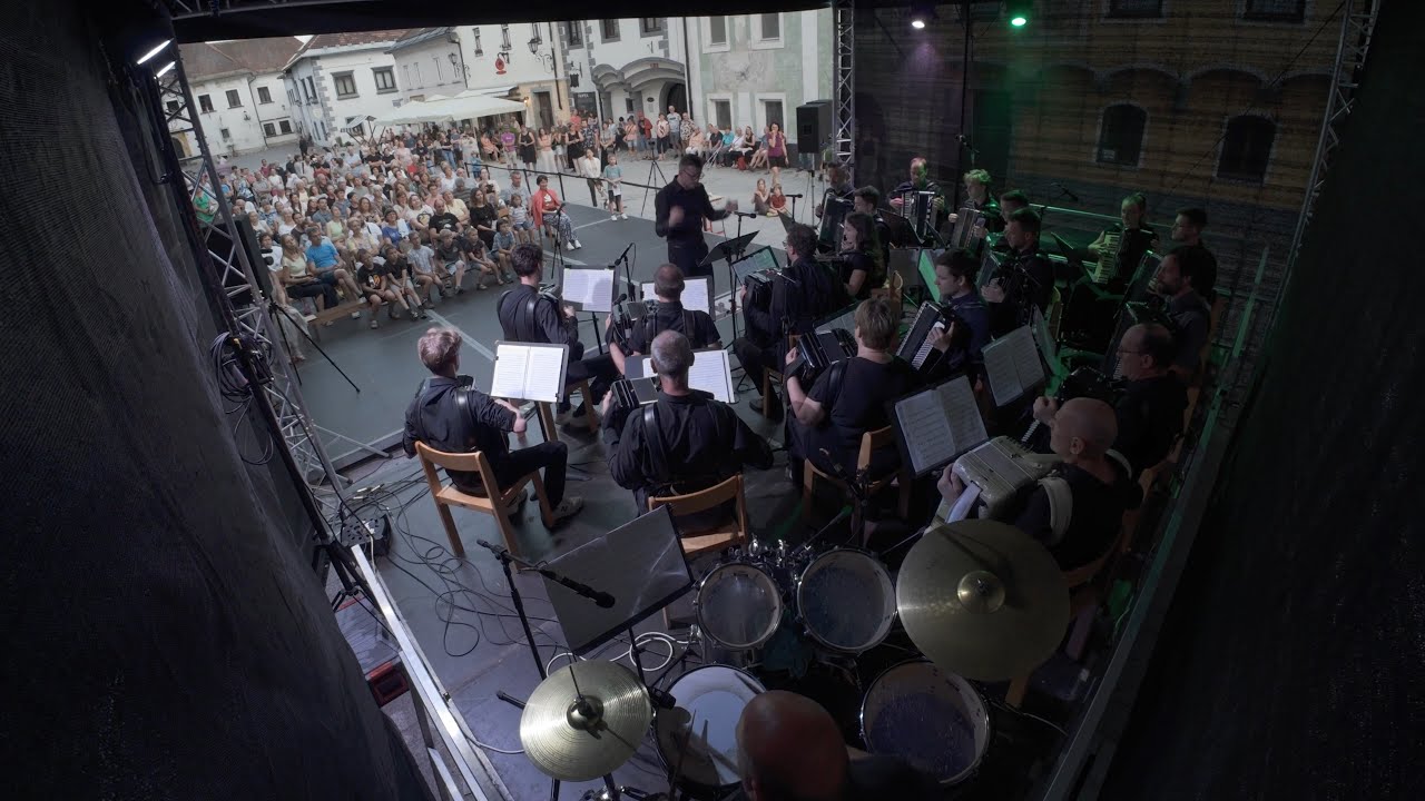 Harmonikester - Avsenik Latino mix 4K rough cut
