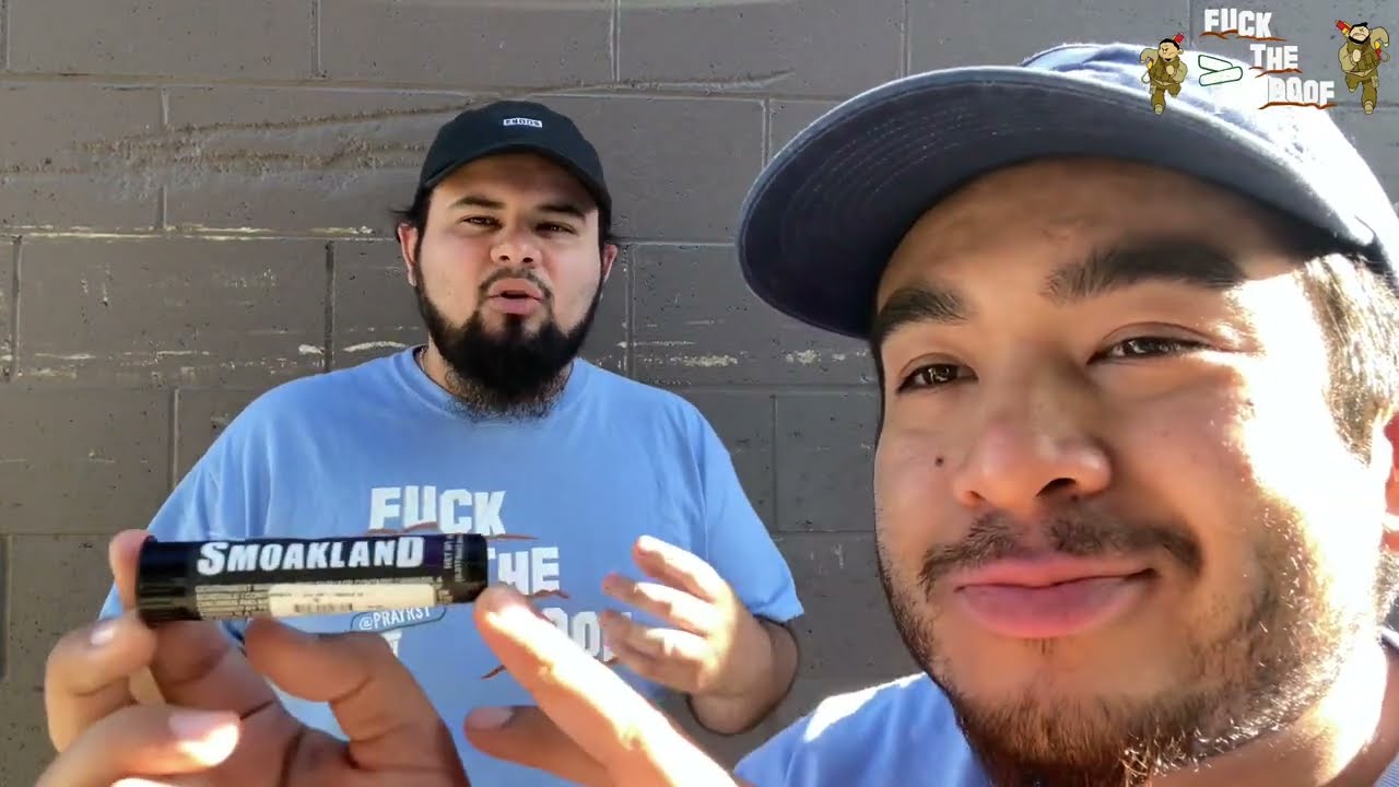 CHEAPEST PREROLL EVER REVIEW & REACTION! SMOAKLAND &ldquo;LEGEND OG&rdquo;