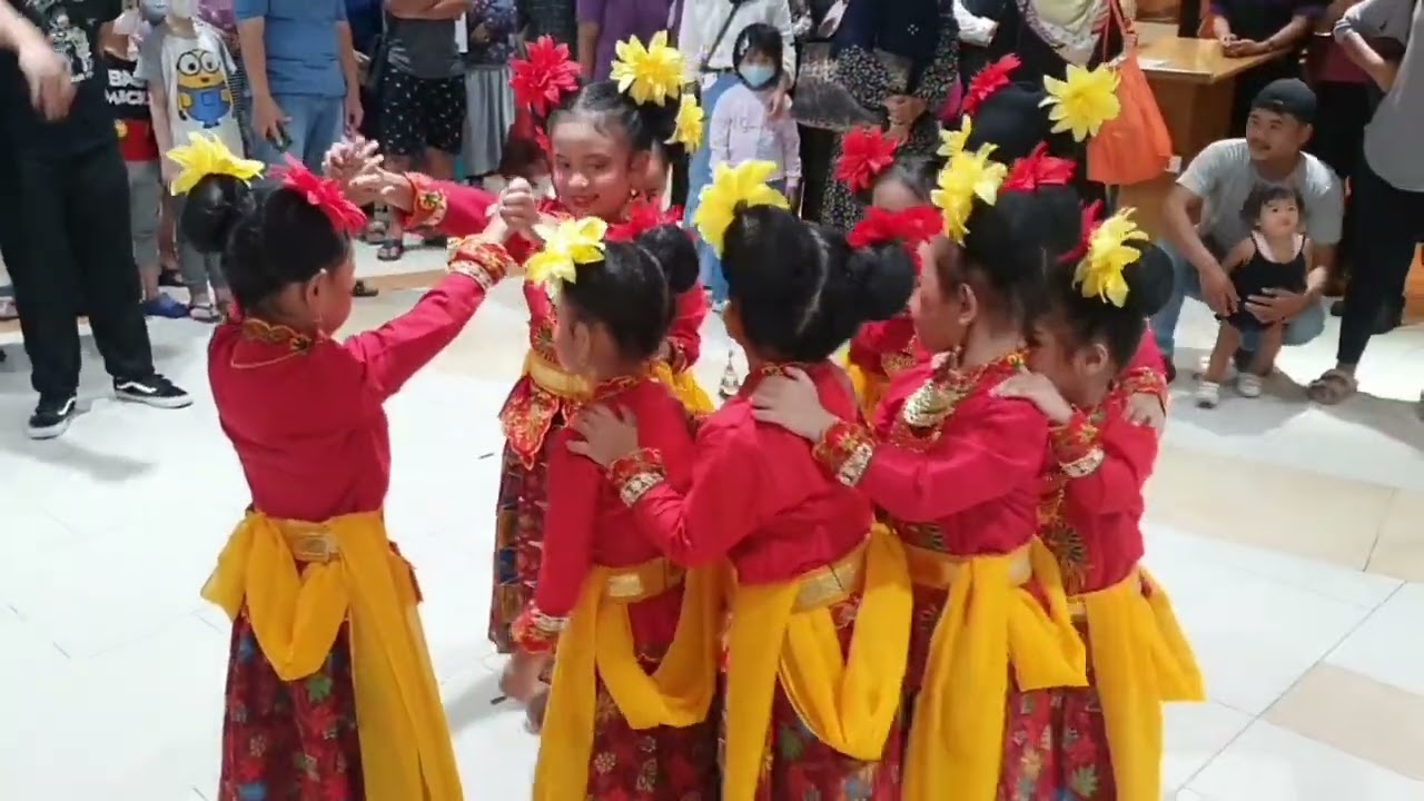 Tari Wak Wak Gung - Ayodya Pala