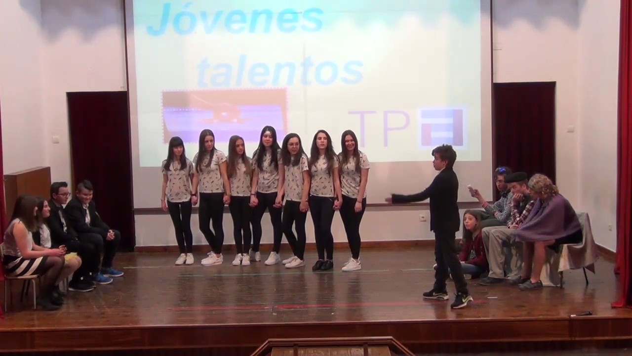 Festival de la Familia 2017 - 2ºESO - Zapeando en familia - Colegio Sagrada Familia - El Entrego