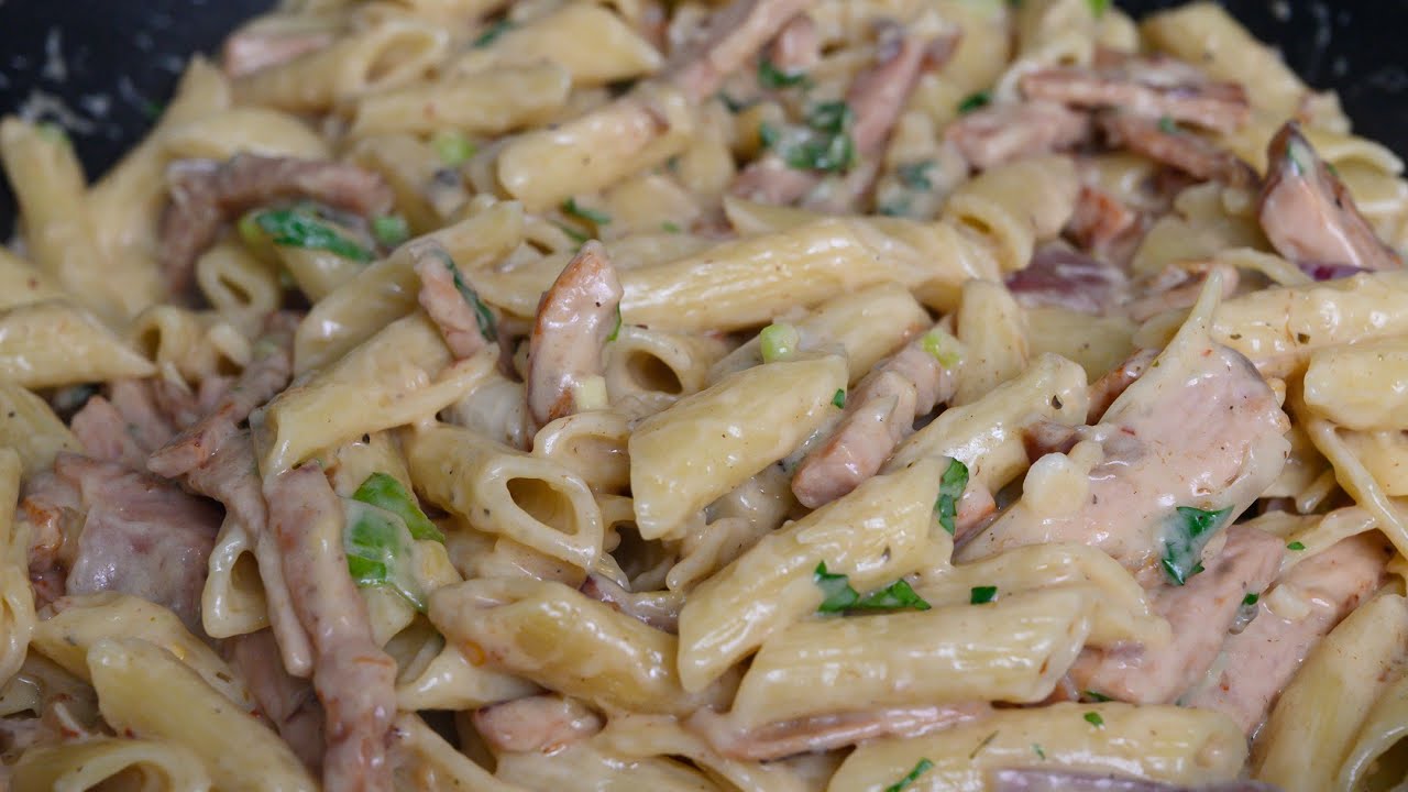 Easy Ham Alfredo Recipe | Famous Alfredo Penne Pasta recipe With Ham