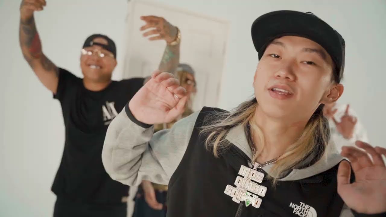 YOUNGGU - KNOCK KNOCK / ใครเคาะอยู่ที่หน้าประตู FT. DIAMOND MQT, GUNNER, & KANI$ [Prod. MAYOJAMES]
