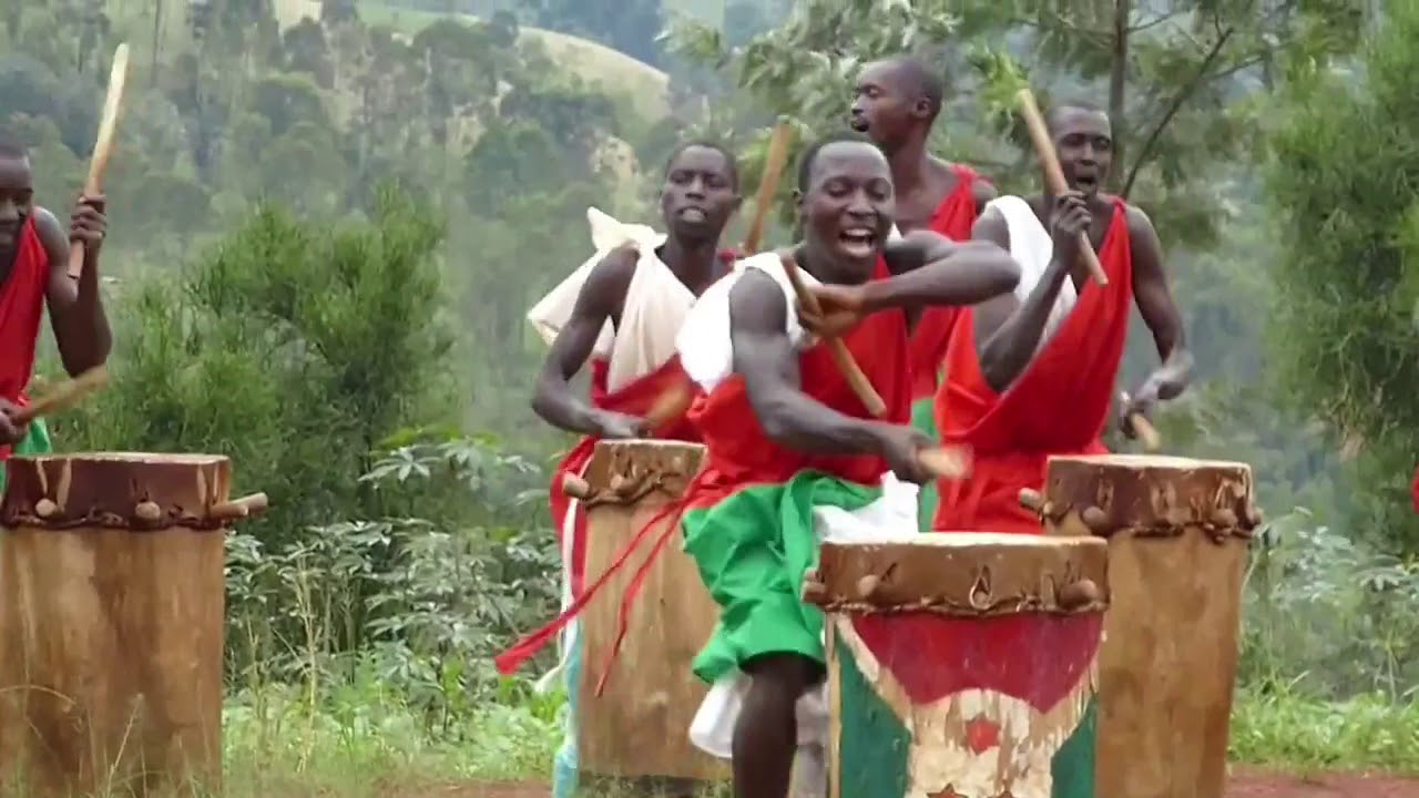 Burundi drummers: Ingoma