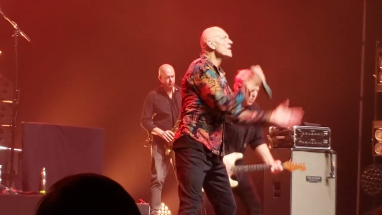 Midnight Oil - Beds Are Burning (Massey Hall, Toronto, 2022-06-13)