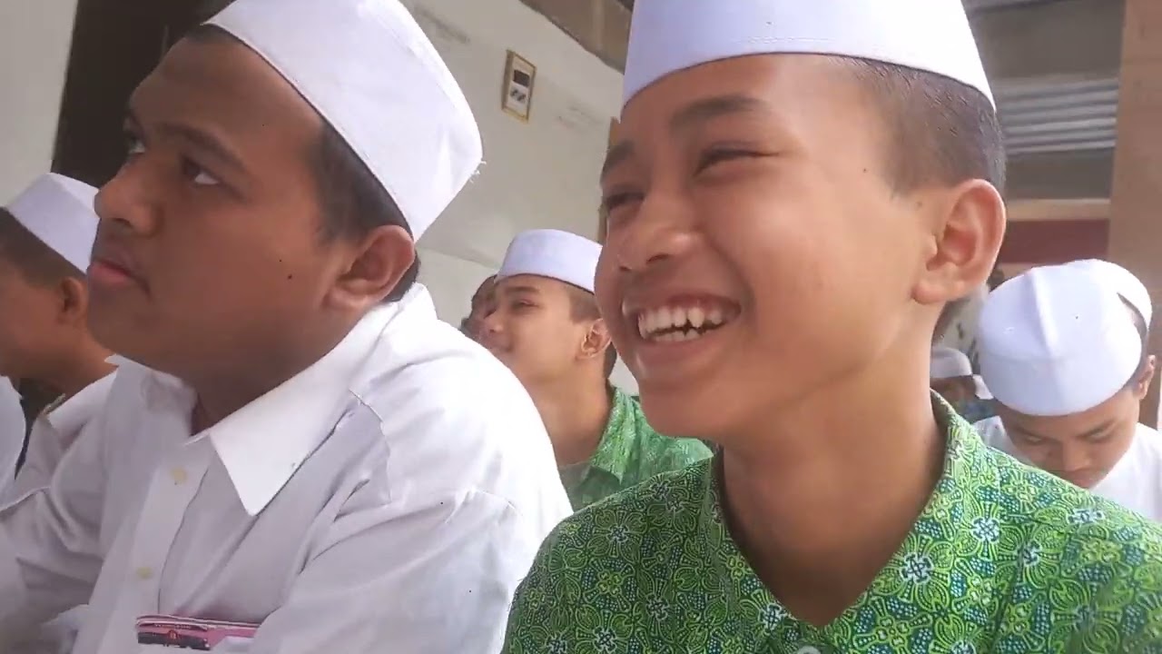 MILAD M .RIFAI DI PONPES DHAARUS SHAFA