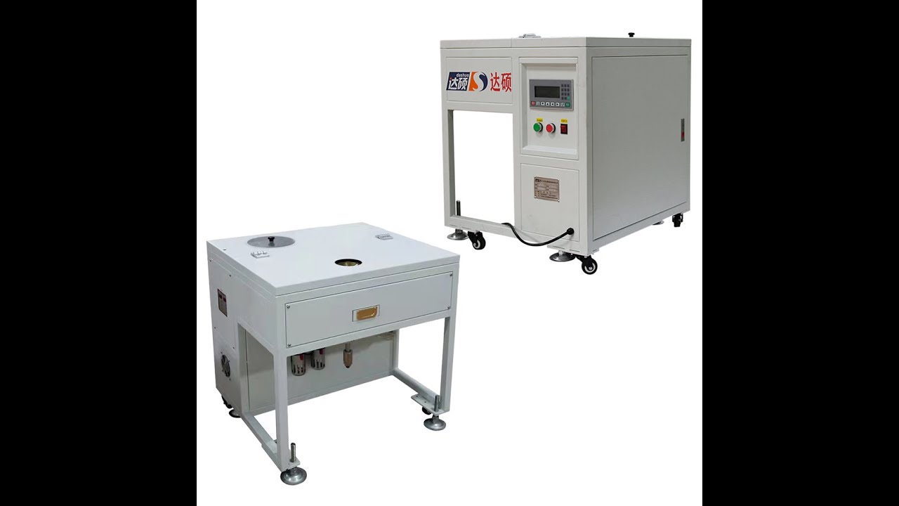 Riveting machine for E27 lamp cap