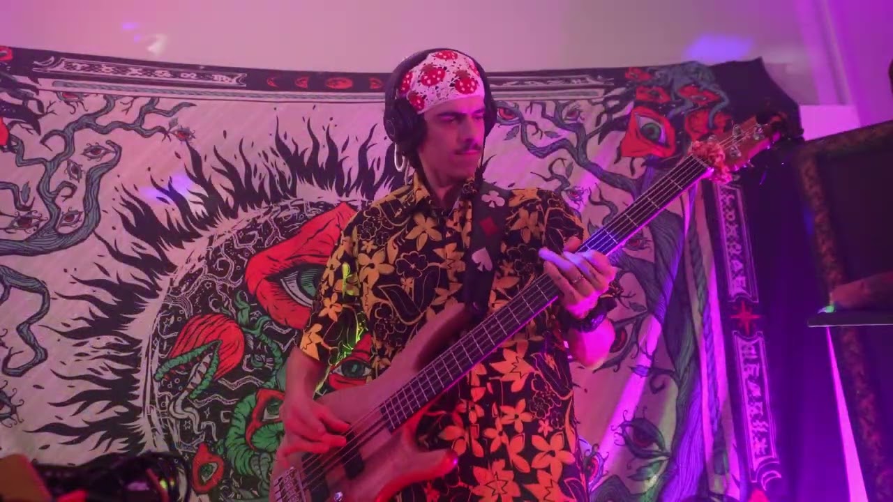 Alive - LIVE Cosmic Tattoo 12-13-25 | Projekt. Wisdom