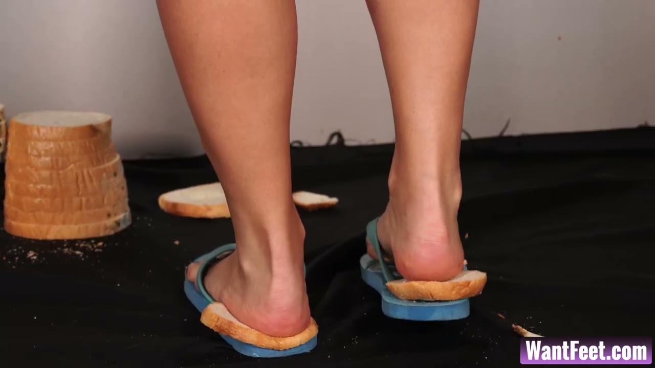 Flip Flop Bread Crush ASMR
