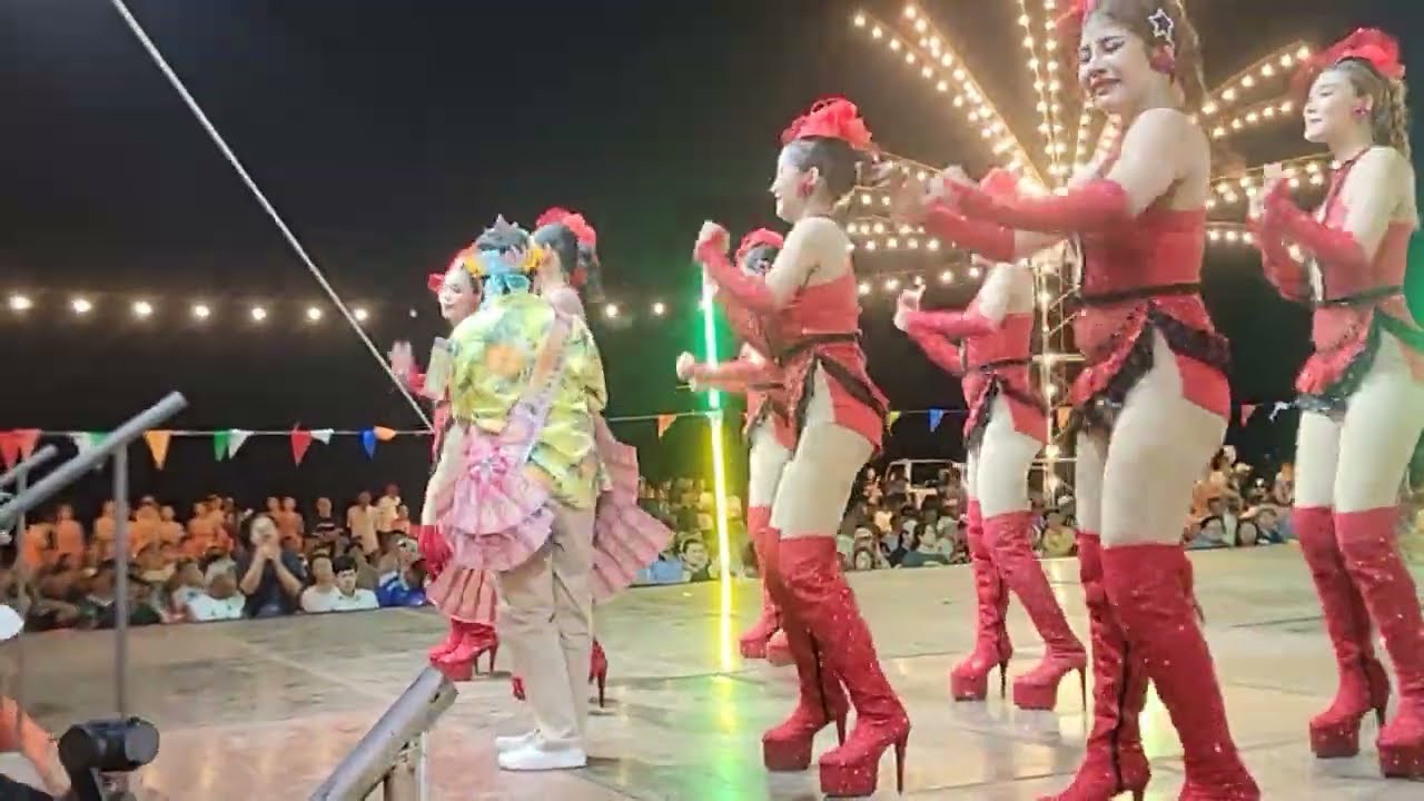 คุณไม่รักทำไมไม่บอก ต้นข้าว สุปรียา งานแก้บน ที่หาดเสาเอียง ต.หนองขนาน อ.เมือง จ.เพชรบุรี