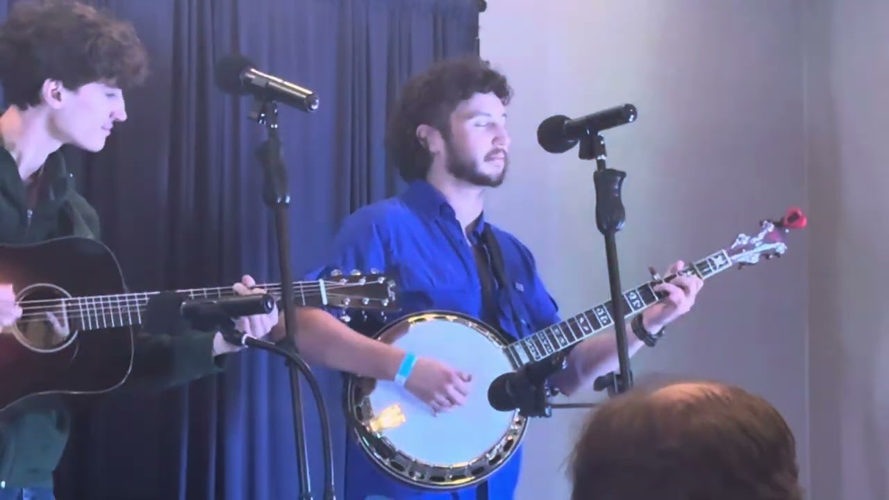 “One Way Out” Liam Purcell & Cane Mill Road Showcase @ IBMA 2025
