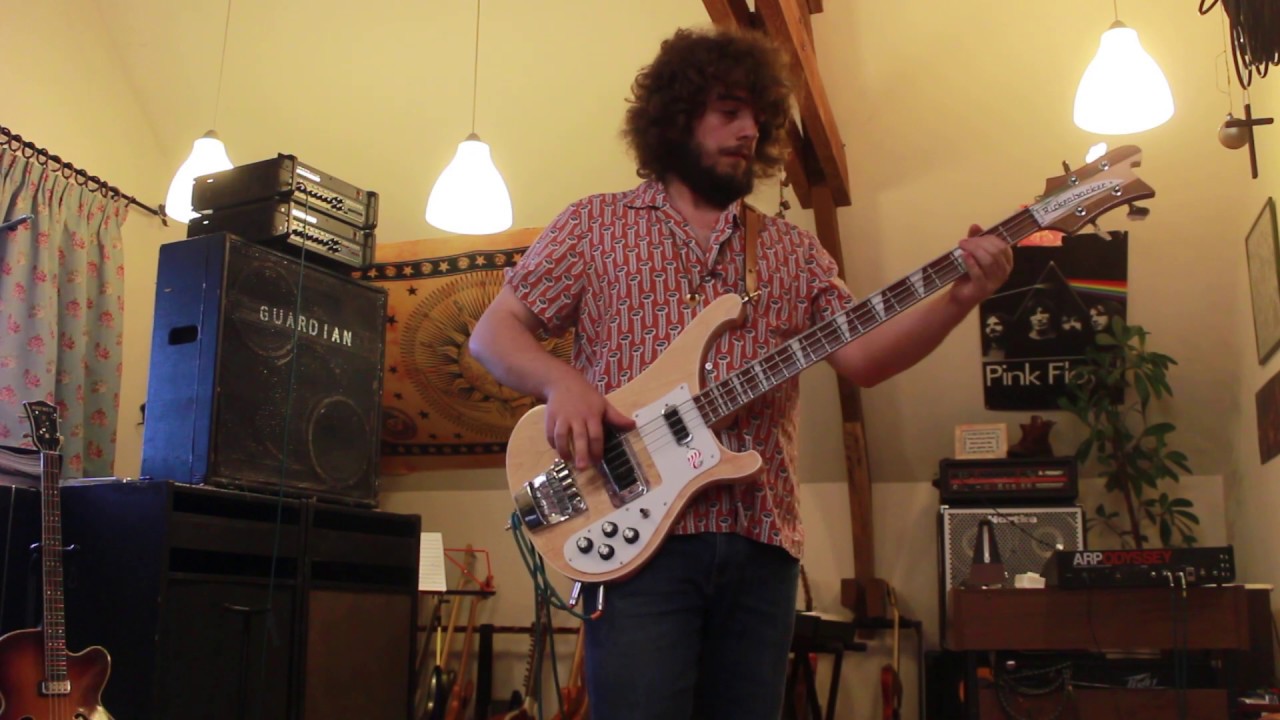 Metallica -The Four Horsemen bass cover