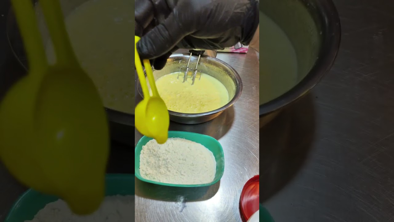#طريقة عمل كيكة بيتية بأسهل طريقة و طعم وشكل وبياض وهشاشة شي روعة