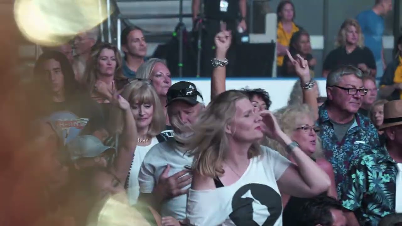 Sweet Child of Mine performed by The White Tie Rock Ensemble