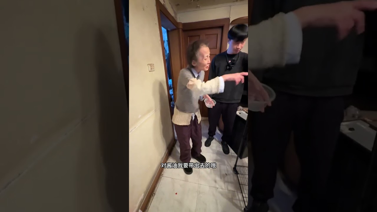 回头想想我并不是想一定要让大姐清理掉垃圾，而是我想让让她有安全感的走出来！垃圾并不是能够让她放下内心的戒备，扫出心里的尘埃，走出来的原因……#廖小乐#记录真实生活 #人生感悟