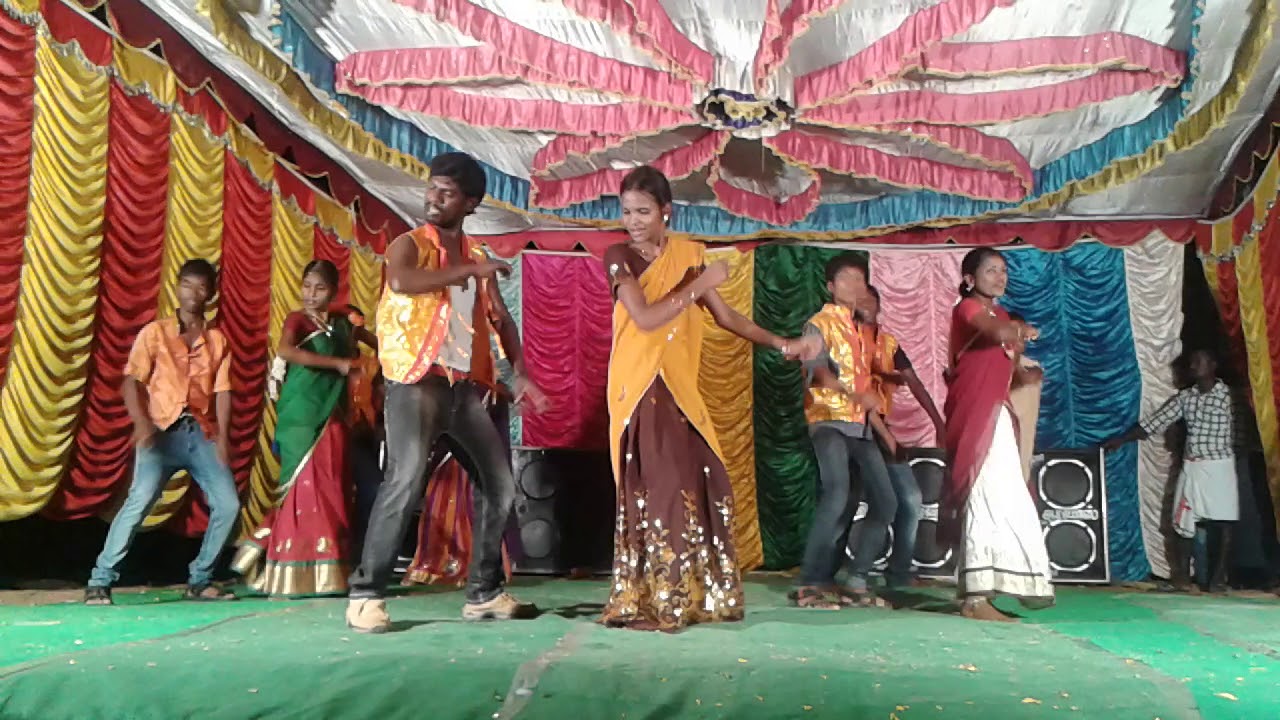 Chinna Chinna Sethi Solli (சின்ன சின்ன சேதி சொல்லி)- Sendhoorapandi ,Kattarasampatty Dancers