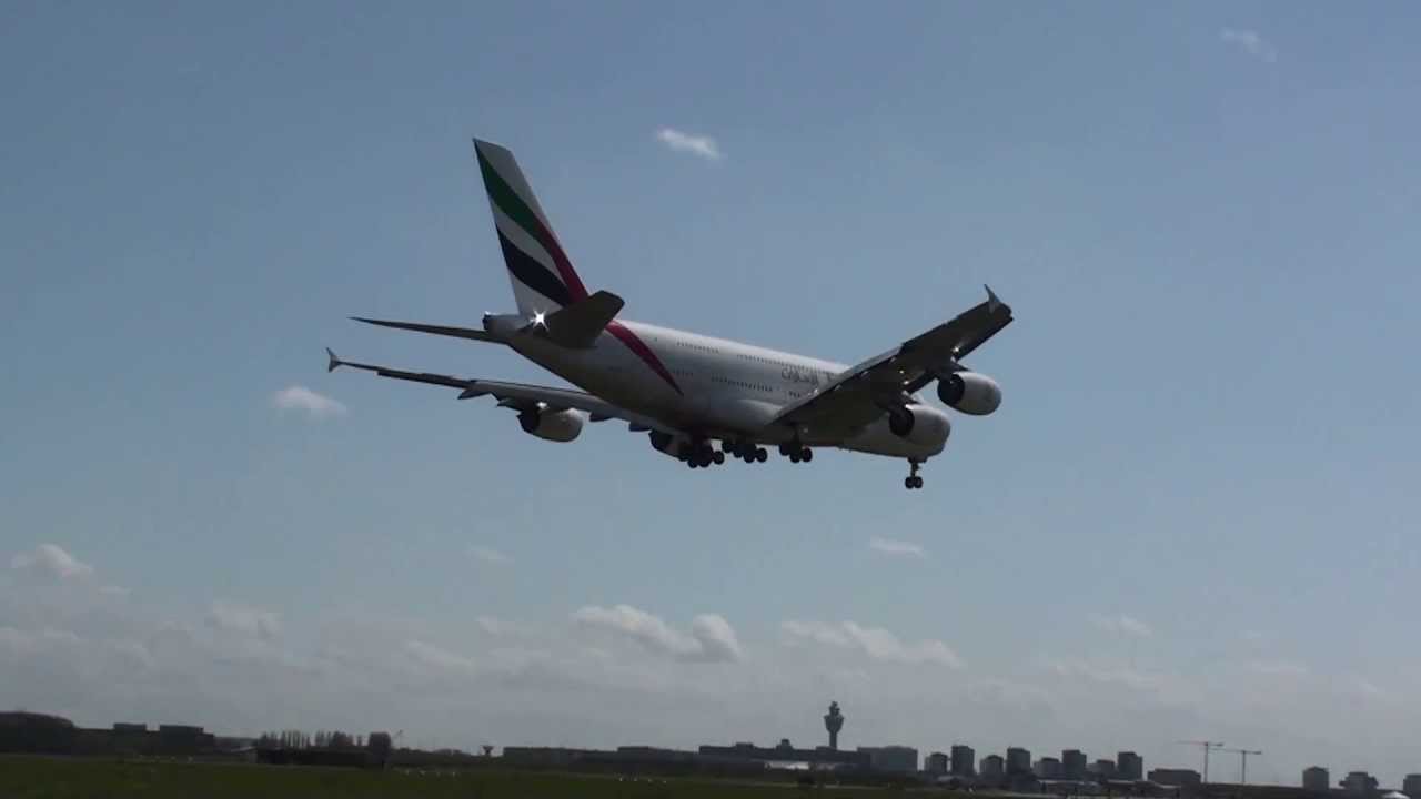 A6-EDS | Emirates Airbus A380 Landing Amsterdam Runway 18C | 29 April