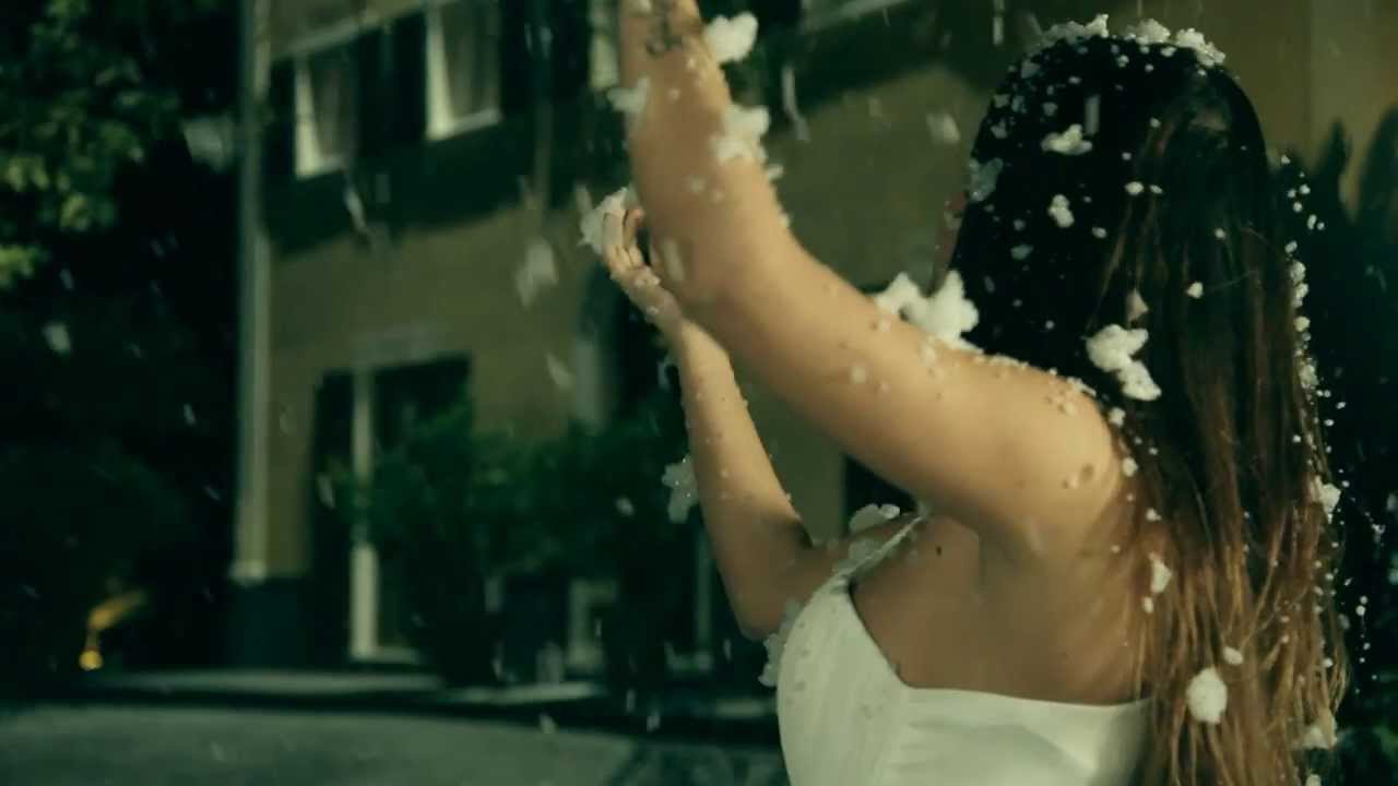 Roby Pinna feat. Sarah - Buongiorno Principessa (Every Woman is a Princess)