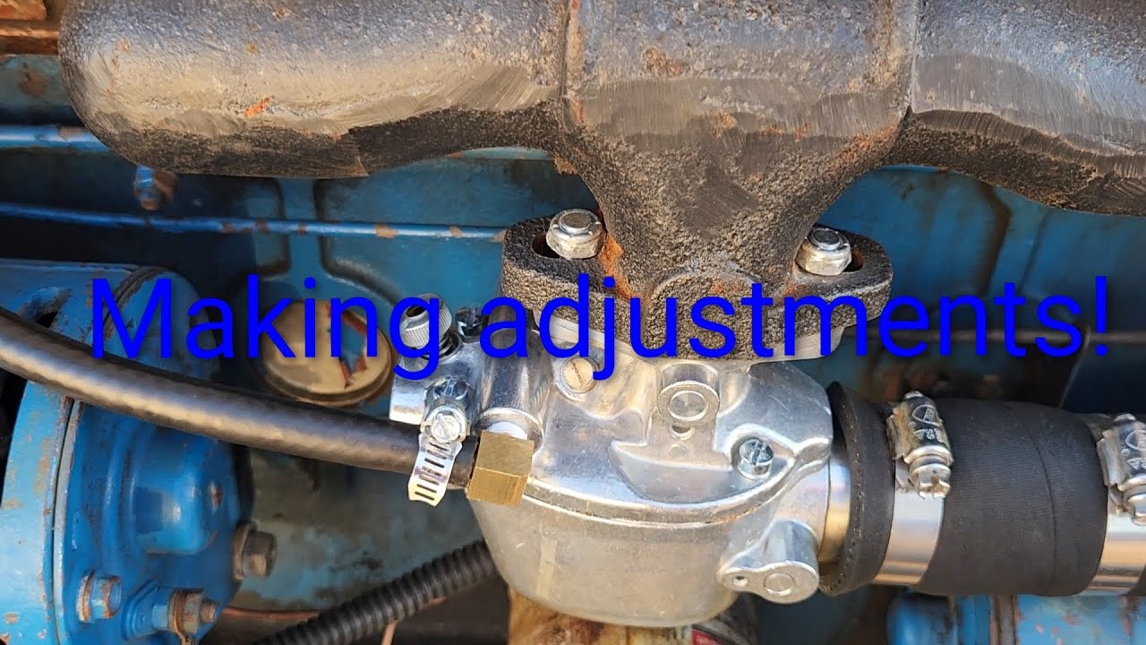 I made some carburetor adjustments! #fordtractors #ford #carburetor 
