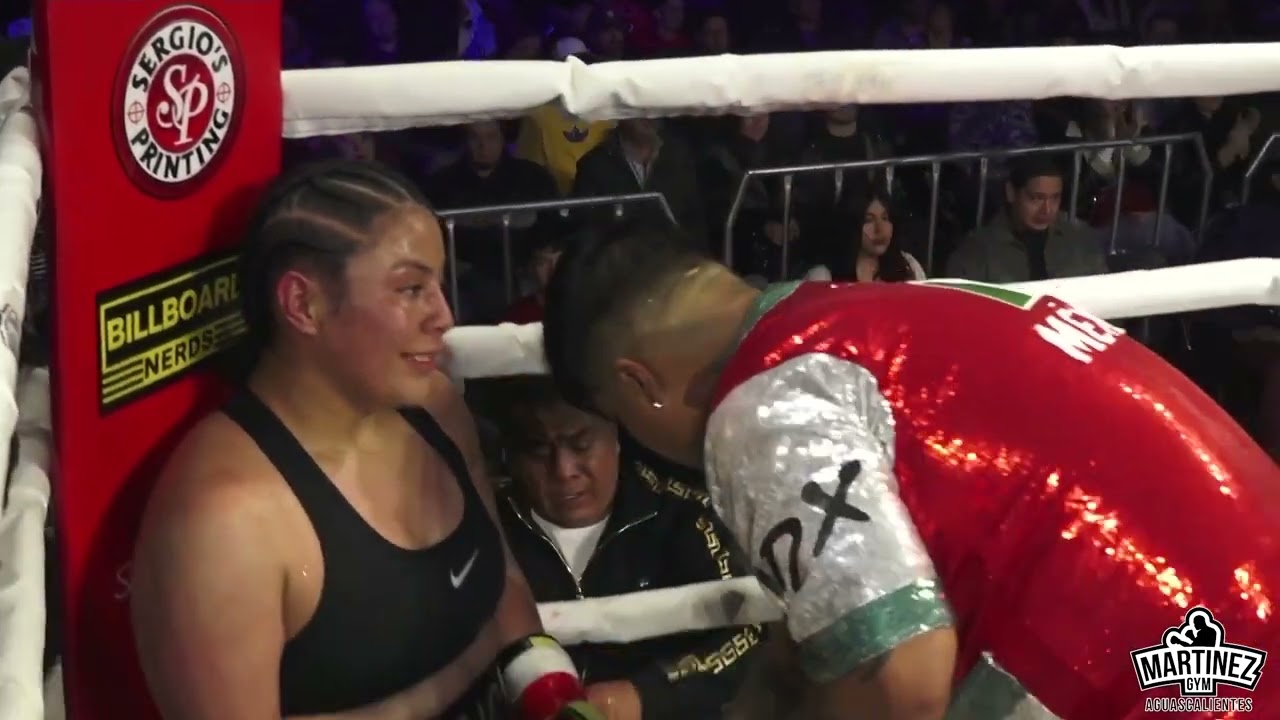 MARTINEZ GYM FIGHT NIGHT - Cindy Reyes Espinoza VS Claudia Fernanda Herrera Lopez.