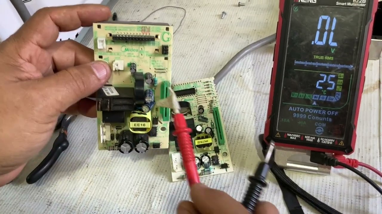Como reparar  tarjeta electrónica de microondas Mabe que no enciende 
