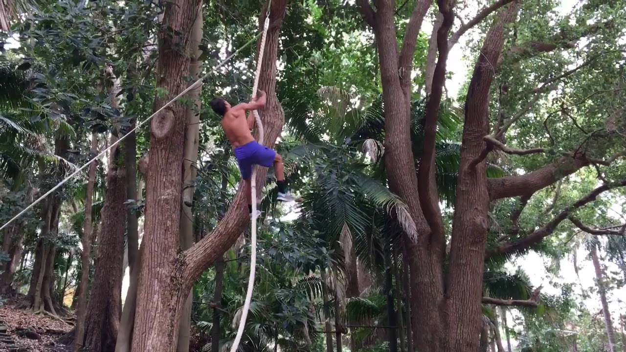 Superhuman Rope Climb by World Record Breaker Marcus Bondi💥