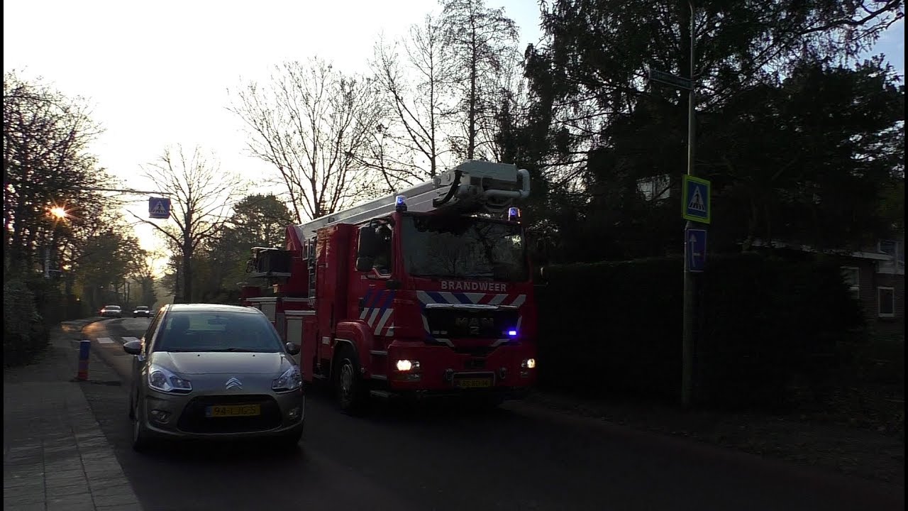 2X Brandweer & Ambulance met Spoed naar & vanaf Afhijsing in Groet