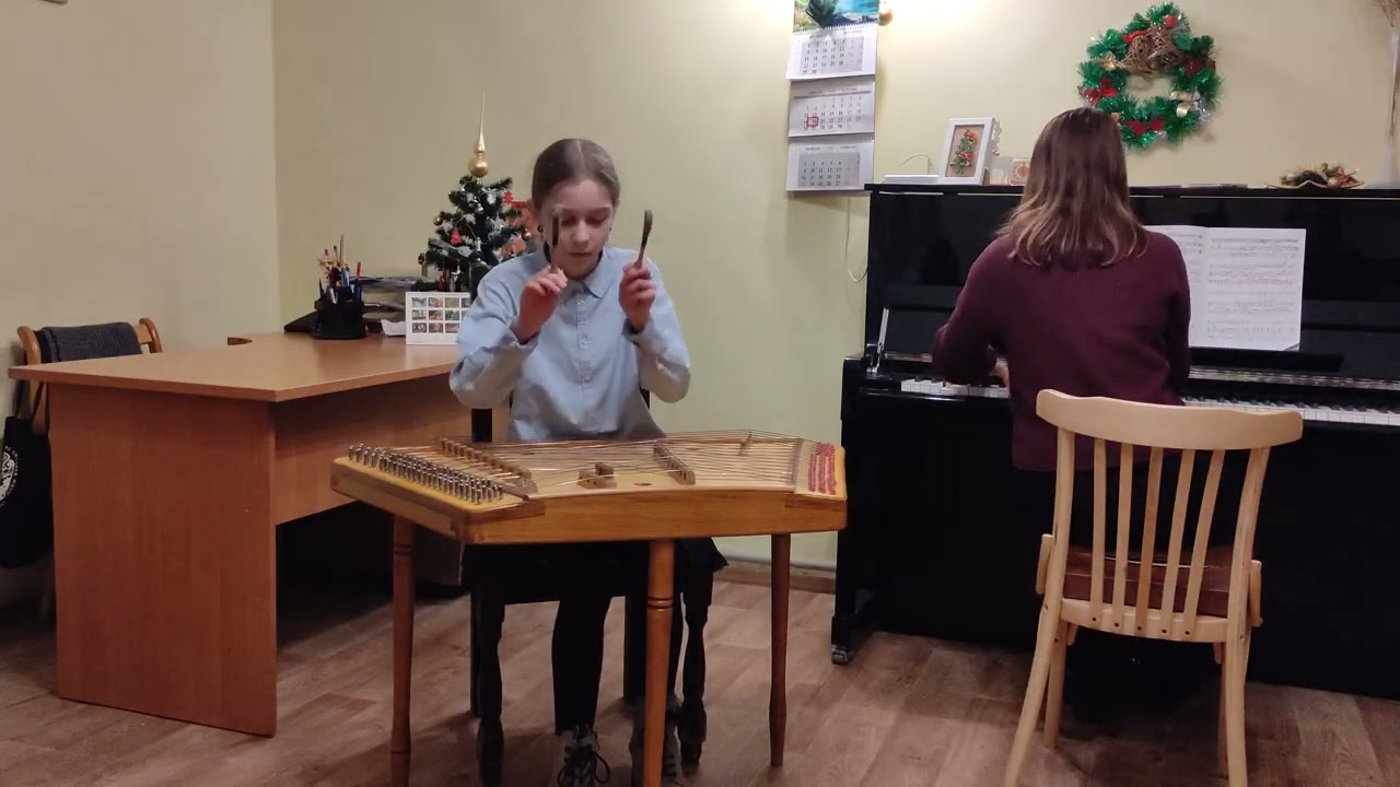 С.Прокофьев - Танец рыцарей из балета "Ромео и Дж.". Екатерина Куницына (цимбалы, 5 кл)