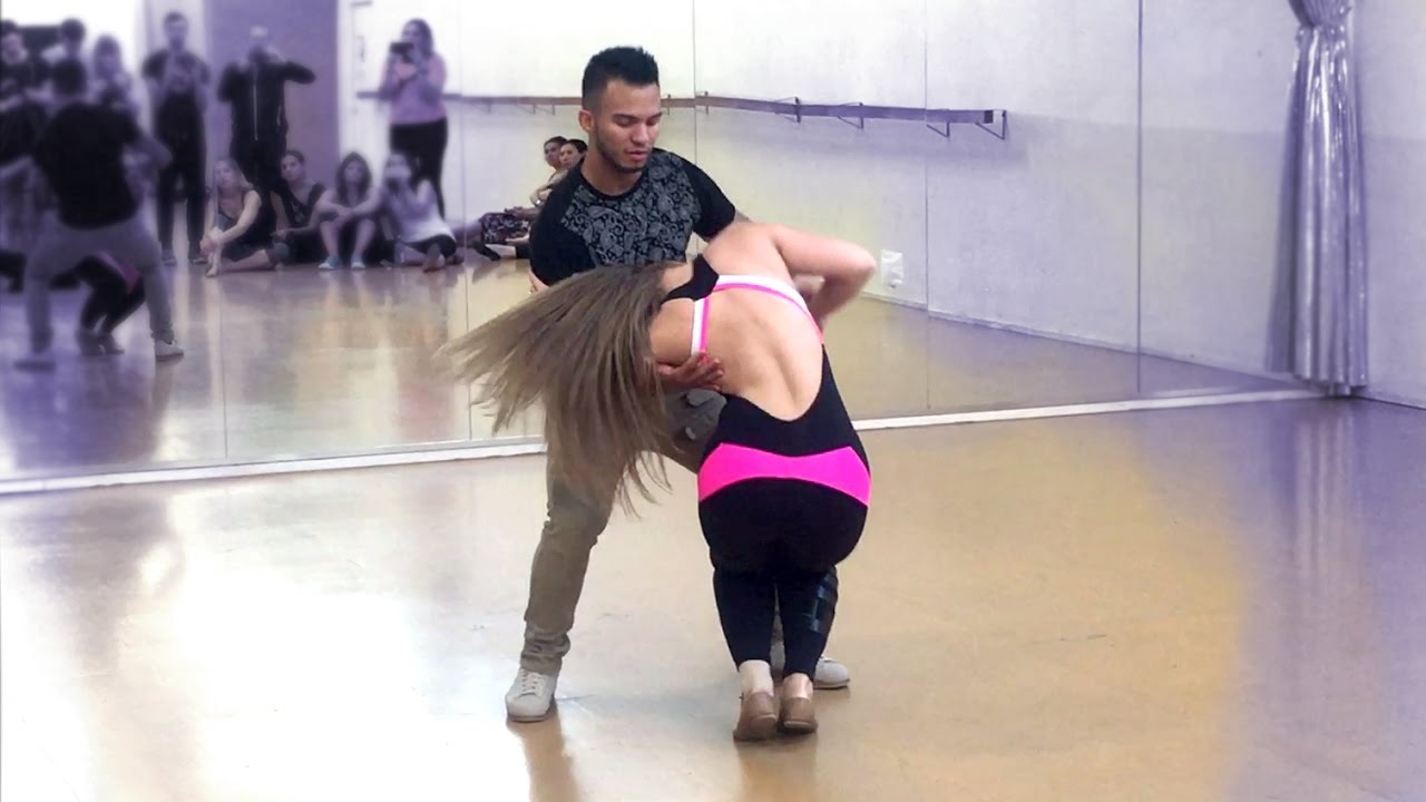 Arthur and Layssa - Brazilian Zouk - 2017
