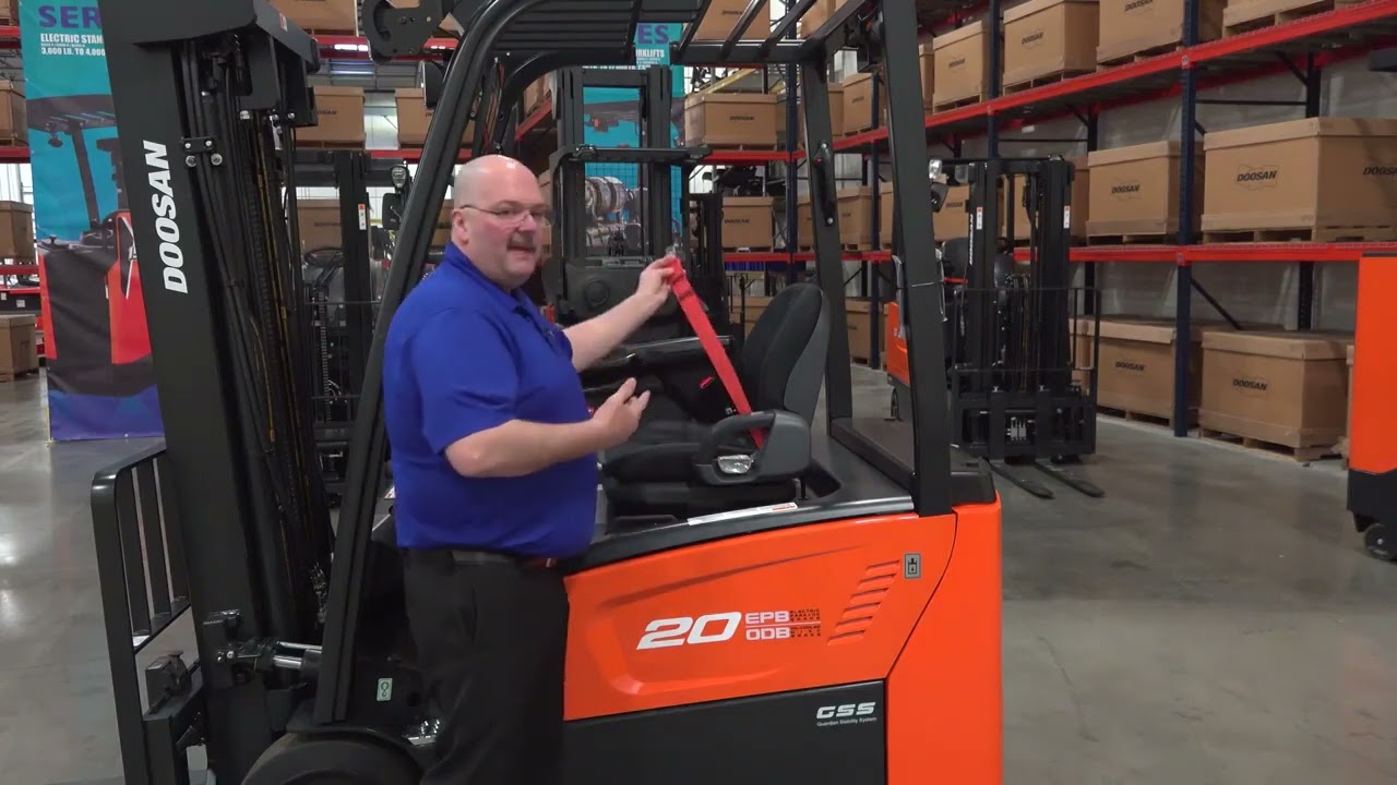 3 Wheel Forklift Walk Around B20T-7 Model