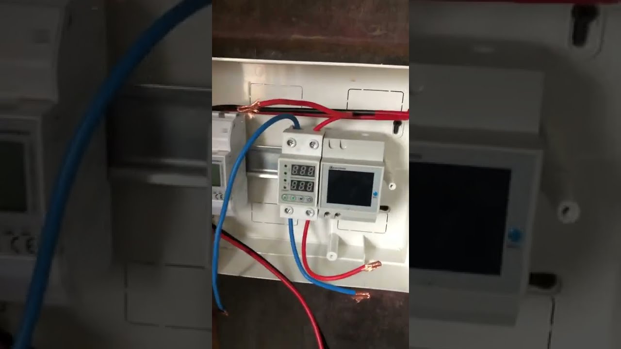 Panouri fotovoltaice - panoul de curent alternativ in lucru &hellip;!!!!