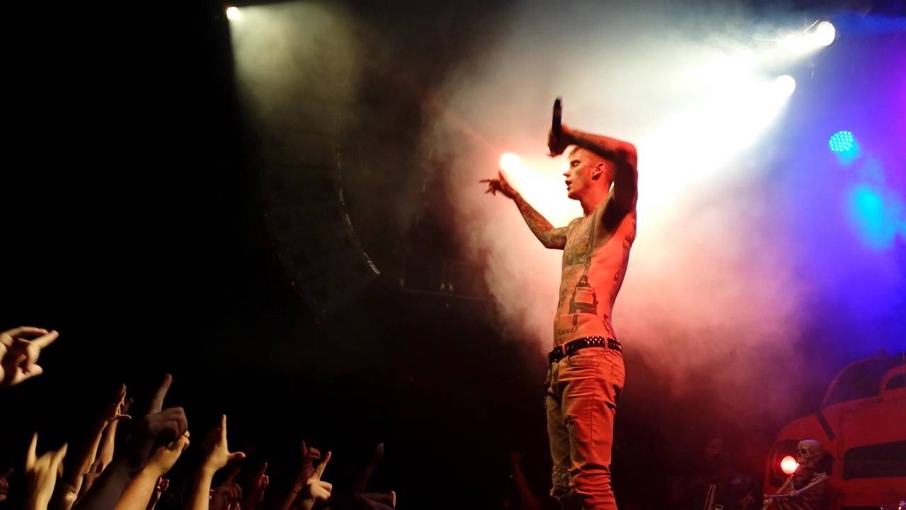 Machine Gun Kelly (MGK) - See My Tears - Live
