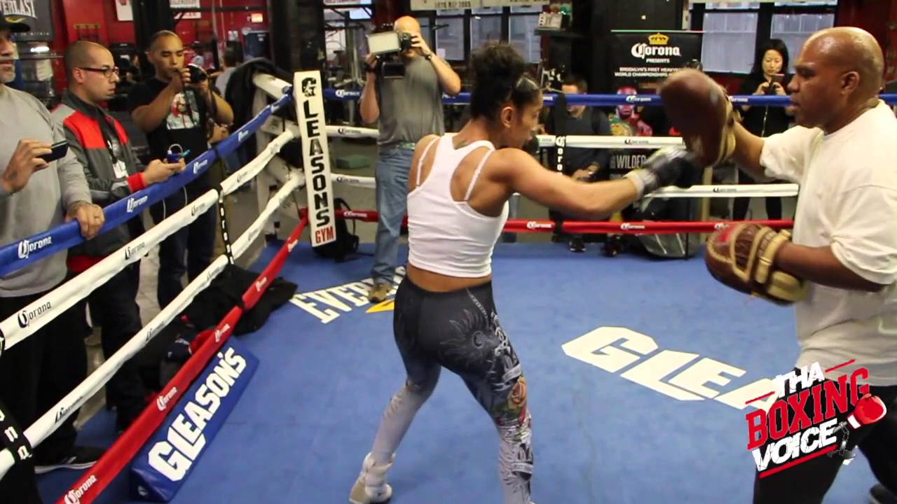 Amanda Serrano Doing Pad Work With Andre Rozier