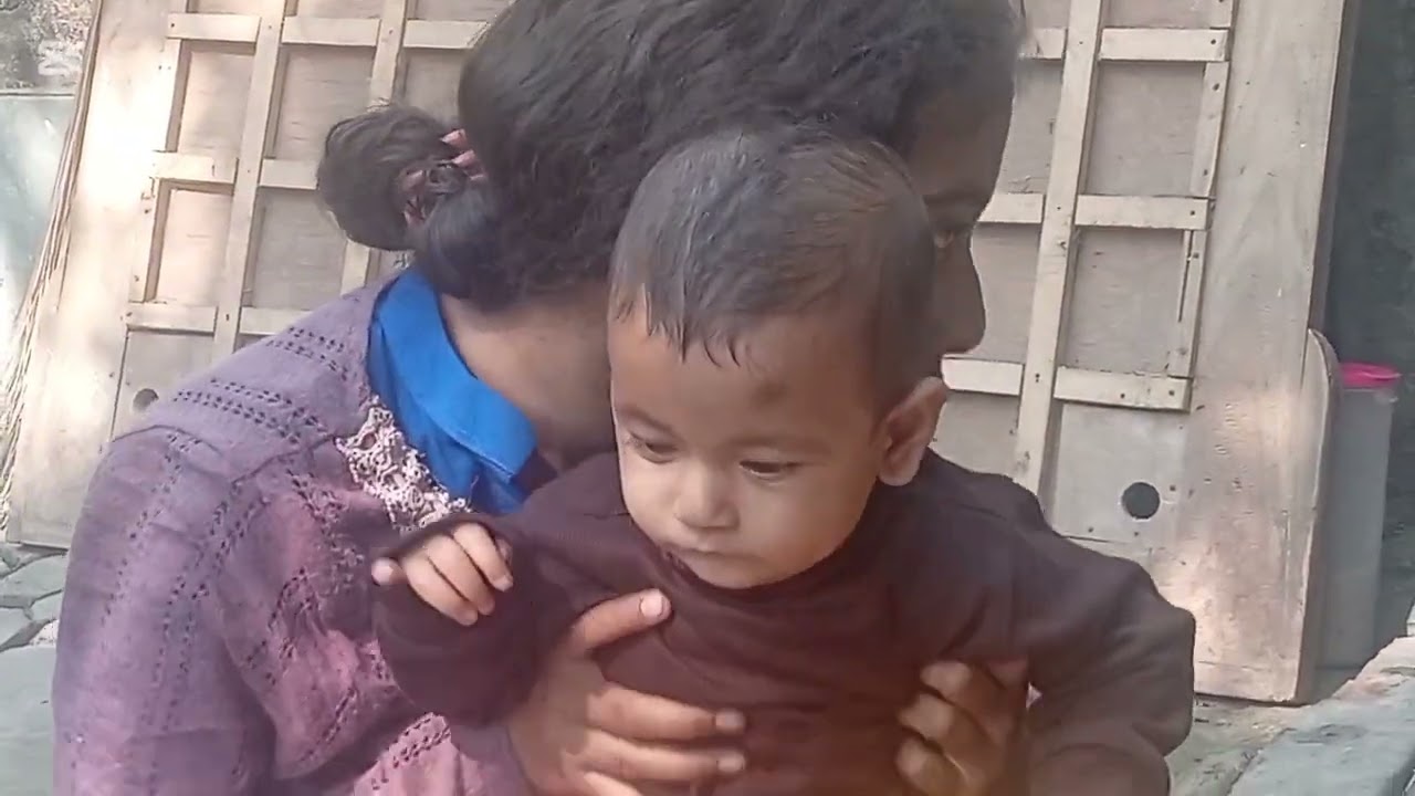 আজকে রান্না কৈ মাছের ভুনা সাথে লাউ শাকের ভাজি খেতে অসাধারণ হয়েছে 