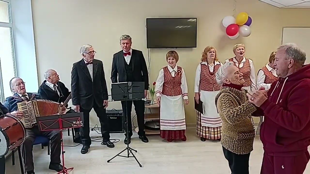 Kapela Šaltinis.Dainuojam, linksminam ir džiūginam