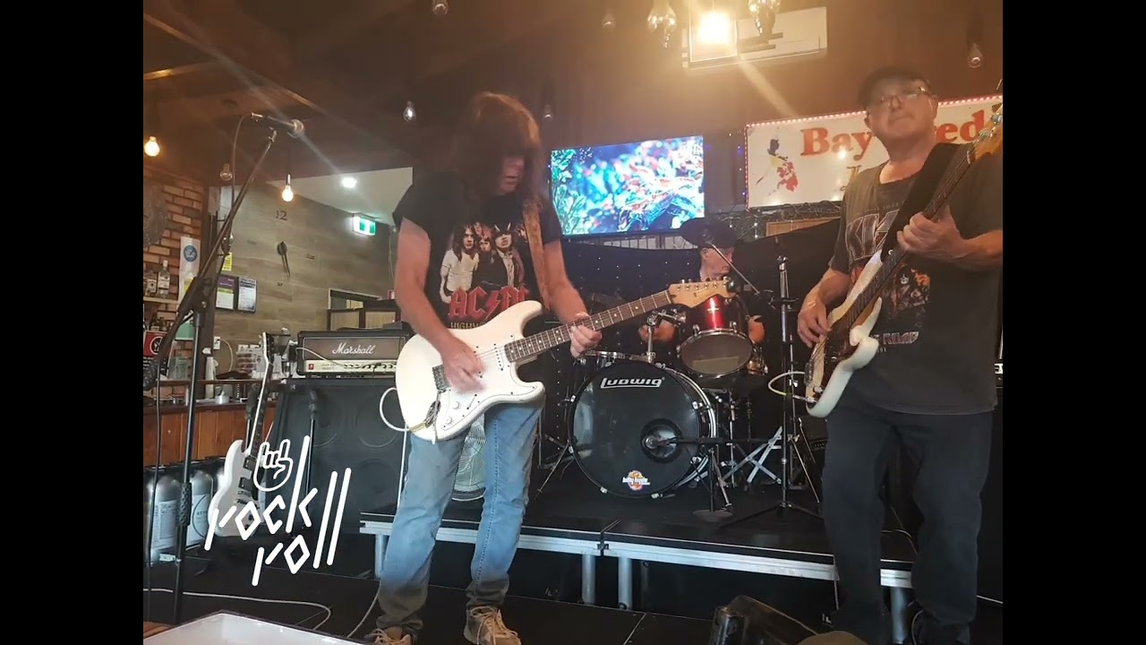 Kev Lucas Band  19.02.26 Crossroads