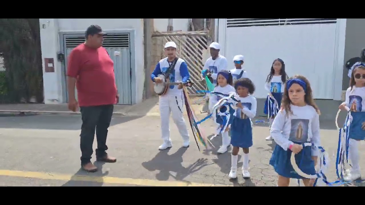 Terno Santa Efigênia de Campanha mg Nossa visita á escola Dona Inocência 💙🤍✨️