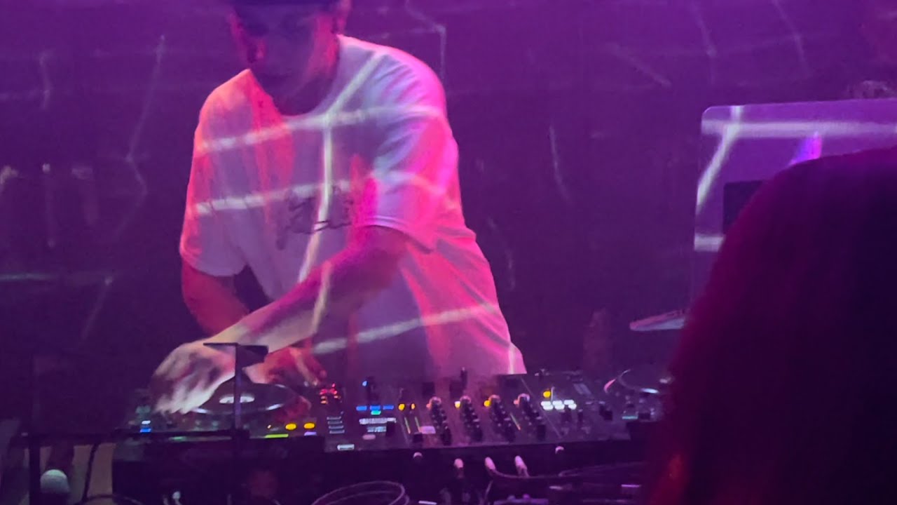 NO FLOWER(kiLLa) DJ set  at Circus Tokyo