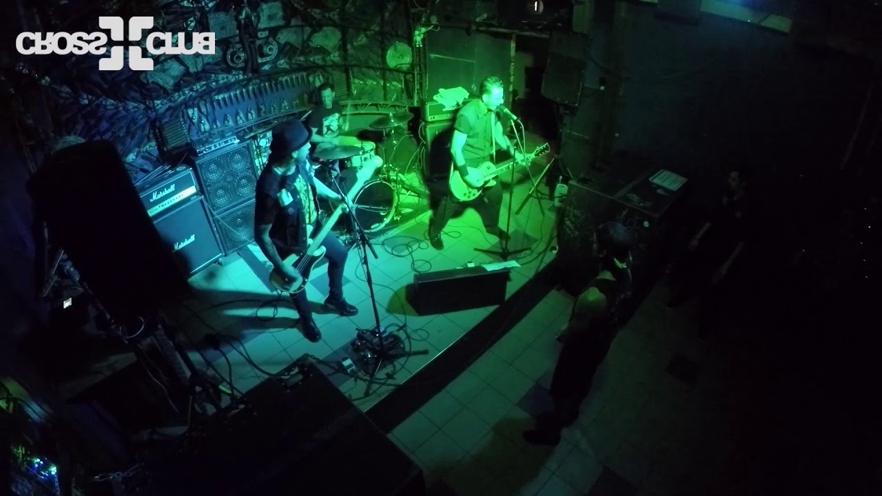 DNA - Cross Club