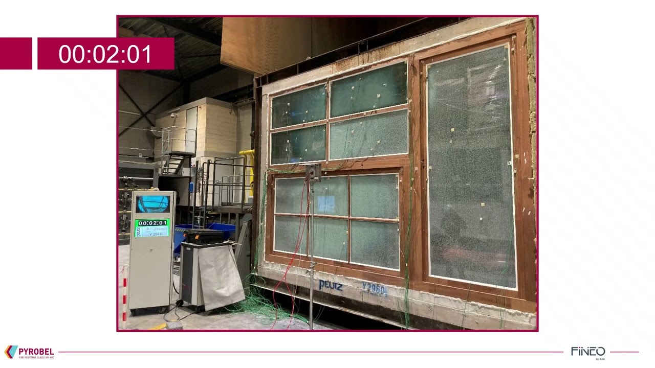 Fineo Pyrobel - The thinnest fire-resistant glass