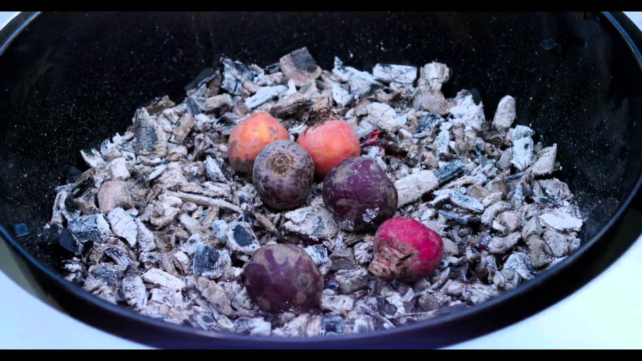 RECEPT - Bietensalade op de houtskool van de barbecue