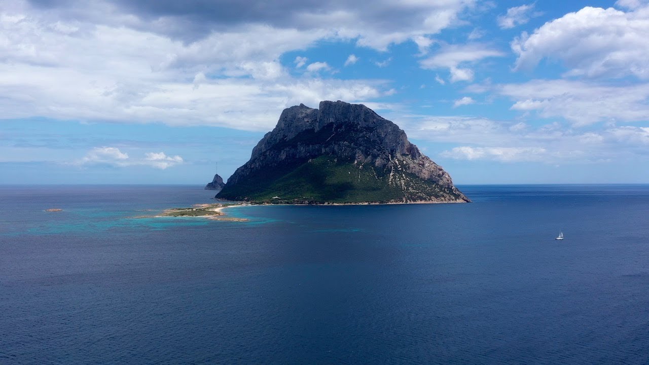 Sardinia Agriturismo - Auberge Santu Martine - Spring - AirBnb Stay (4K)