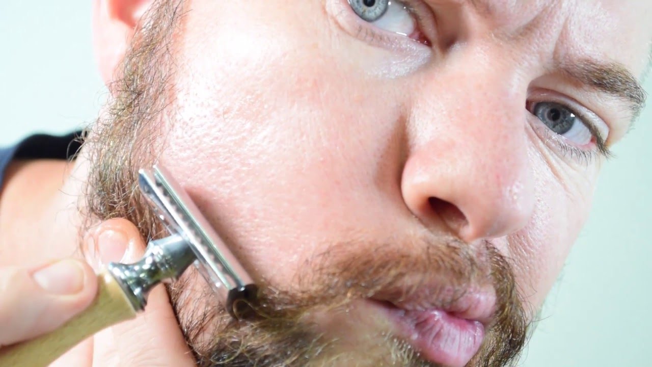 HOW TO USE SHAVE OIL