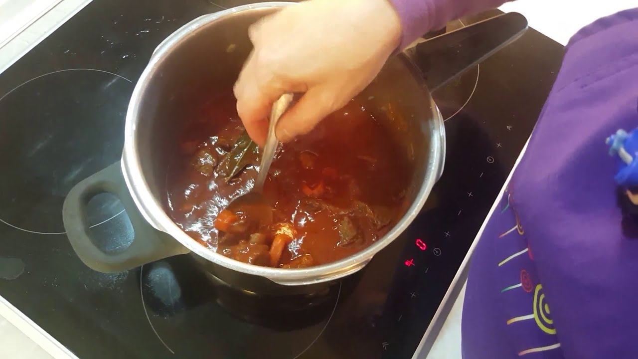 Un guiso de carne para WMF  Las recetas de Lita