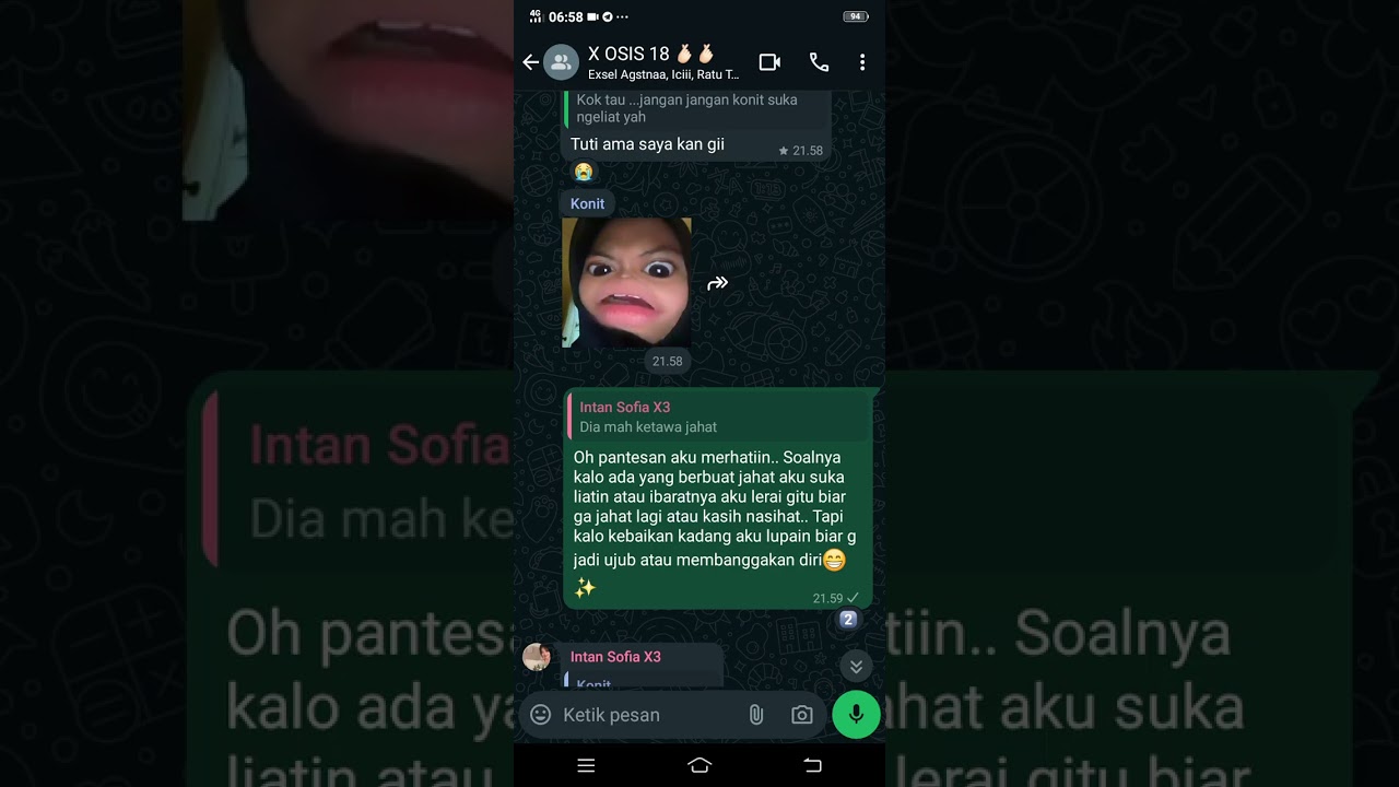 MOMEN HARU : KELUAR OSIS PERPISAHAN TEMAN OSIS. 