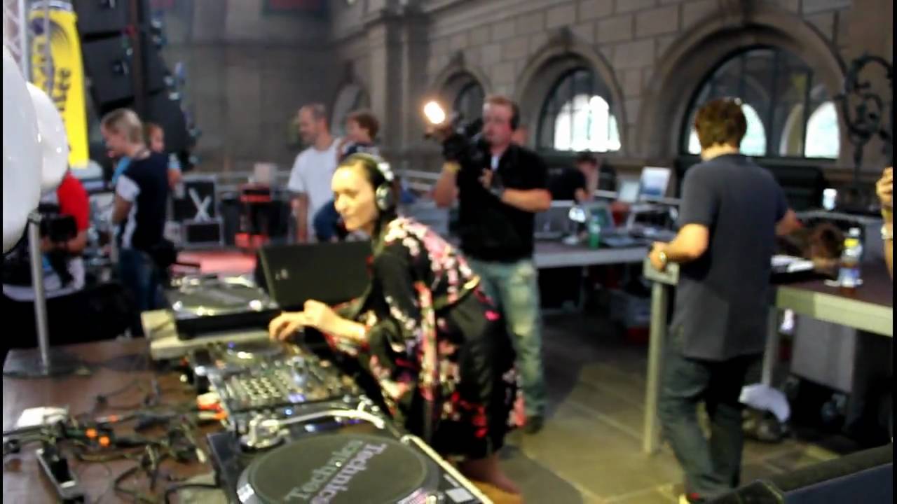 Dj Tatana  Words @ Mainstation 08.08.09 by Andreas Beerli Switzerland