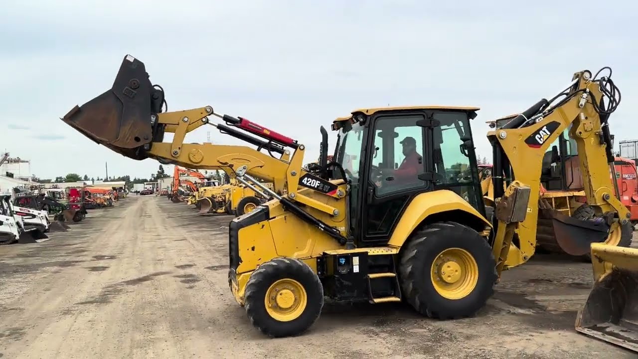 2018 Caterpillar 420F2 IT Loader Backhoe